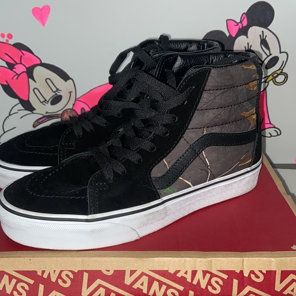 Vans - Picture 3 of 4